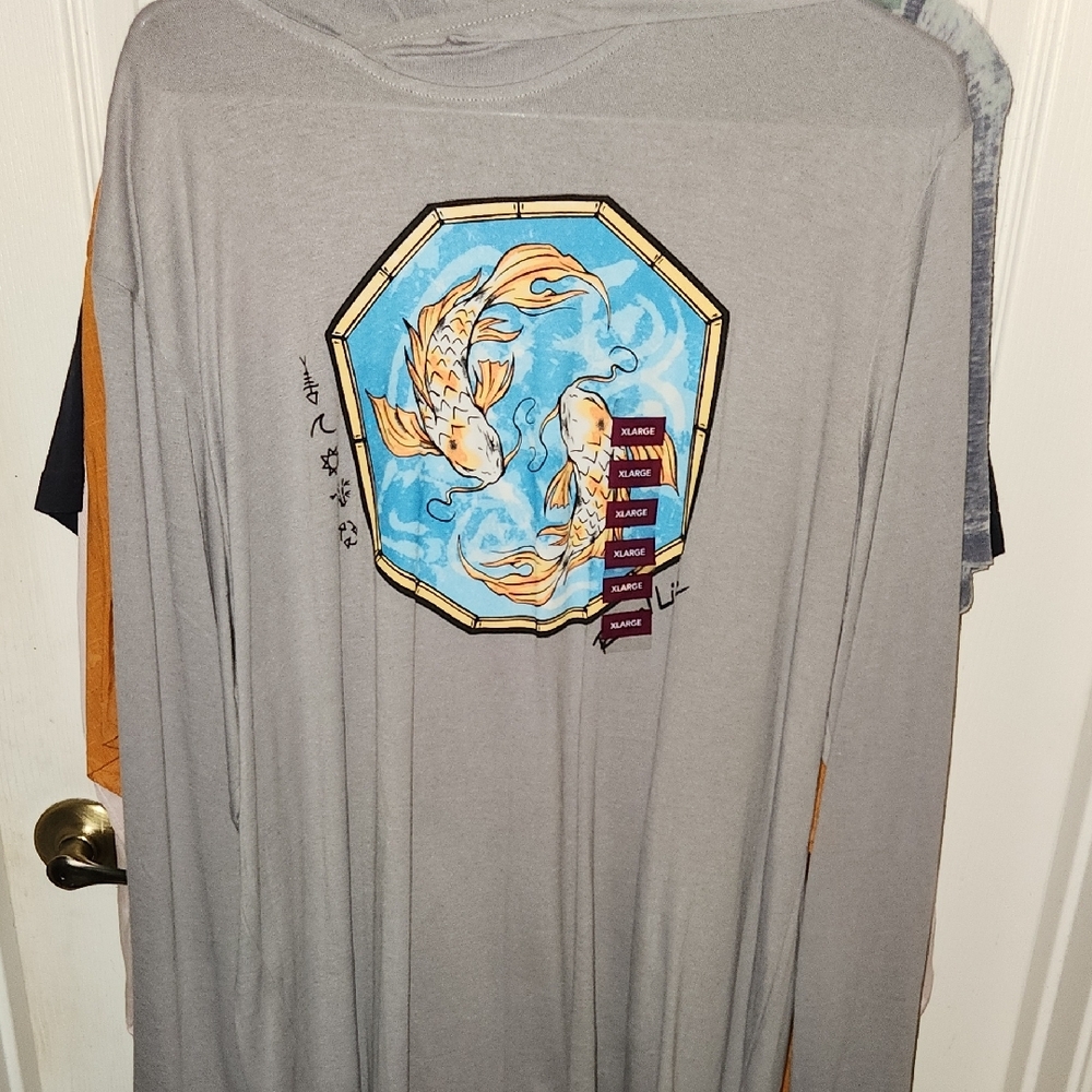 Gray Graphic Long Sleeve Shirt